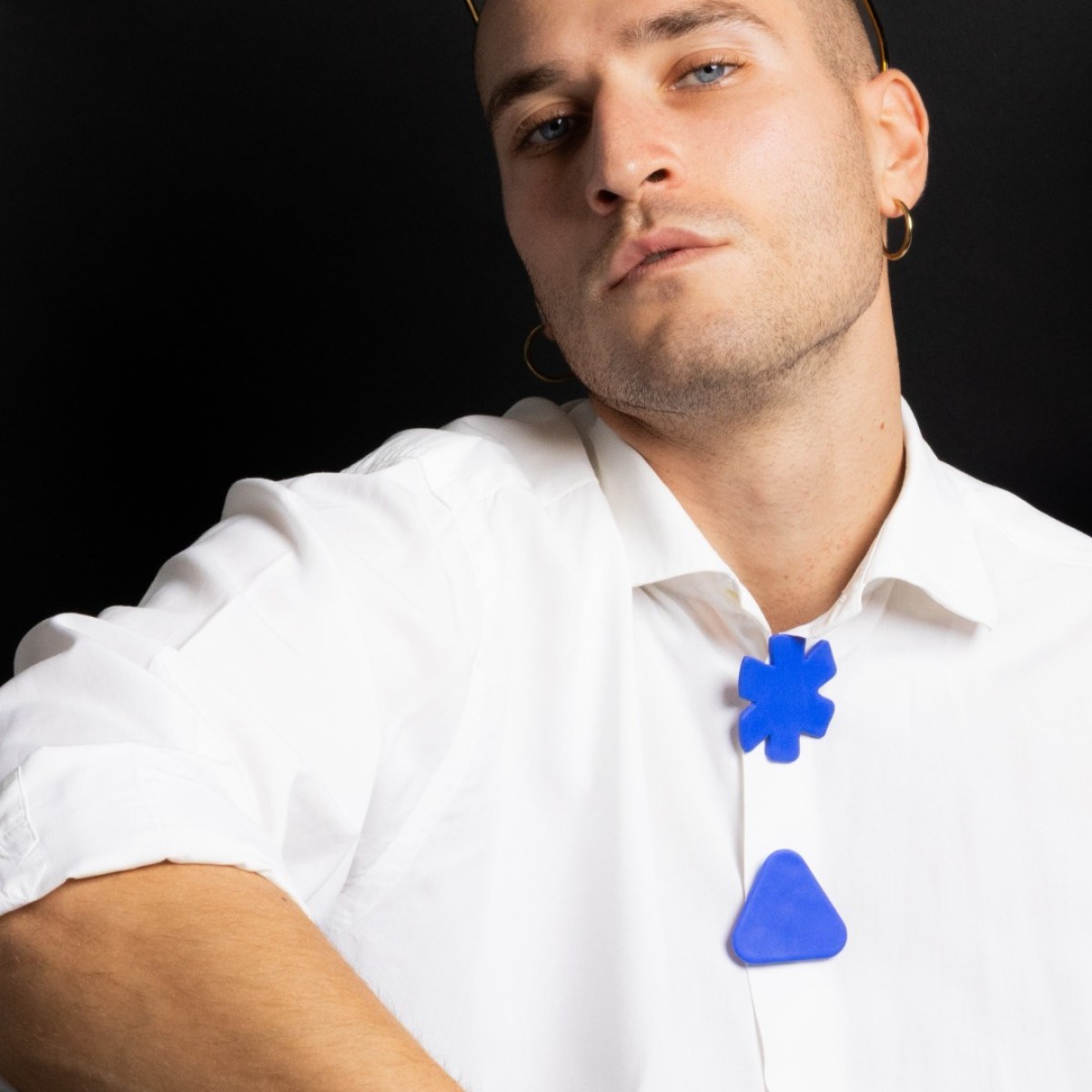 SOLO ROSETTE-TRIANGLE OCEAN BLUE